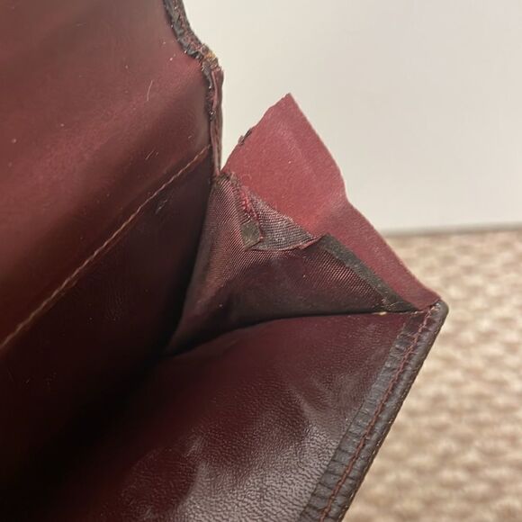 Givenchy Maroon Wallet   - Picture 4 of 10